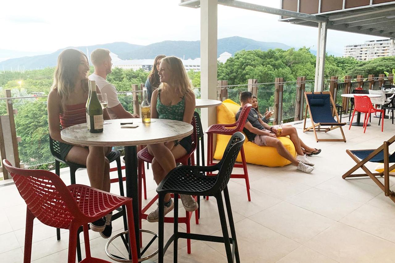 Global Backpackers Cairns Hostel Exterior photo